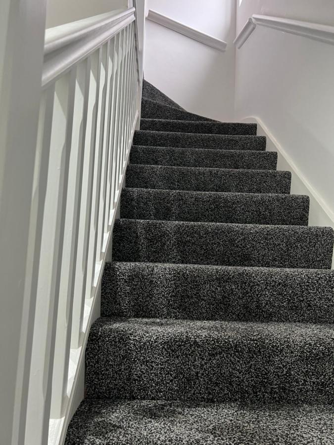The Grande Residence - Close To Central London & Next To Northfield Tube Station Hanwell エクステリア 写真