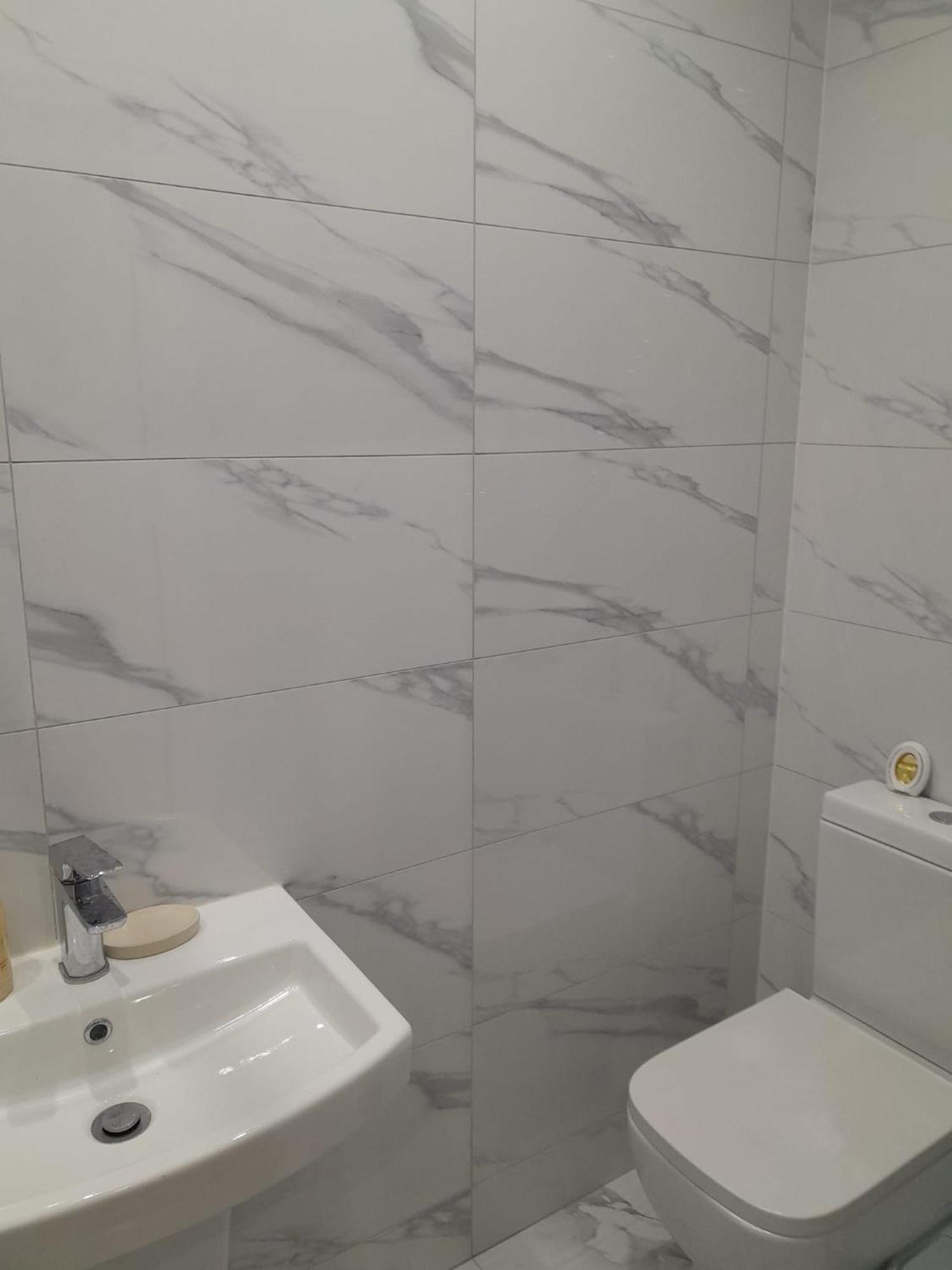 The Grande Residence - Close To Central London & Next To Northfield Tube Station Hanwell エクステリア 写真