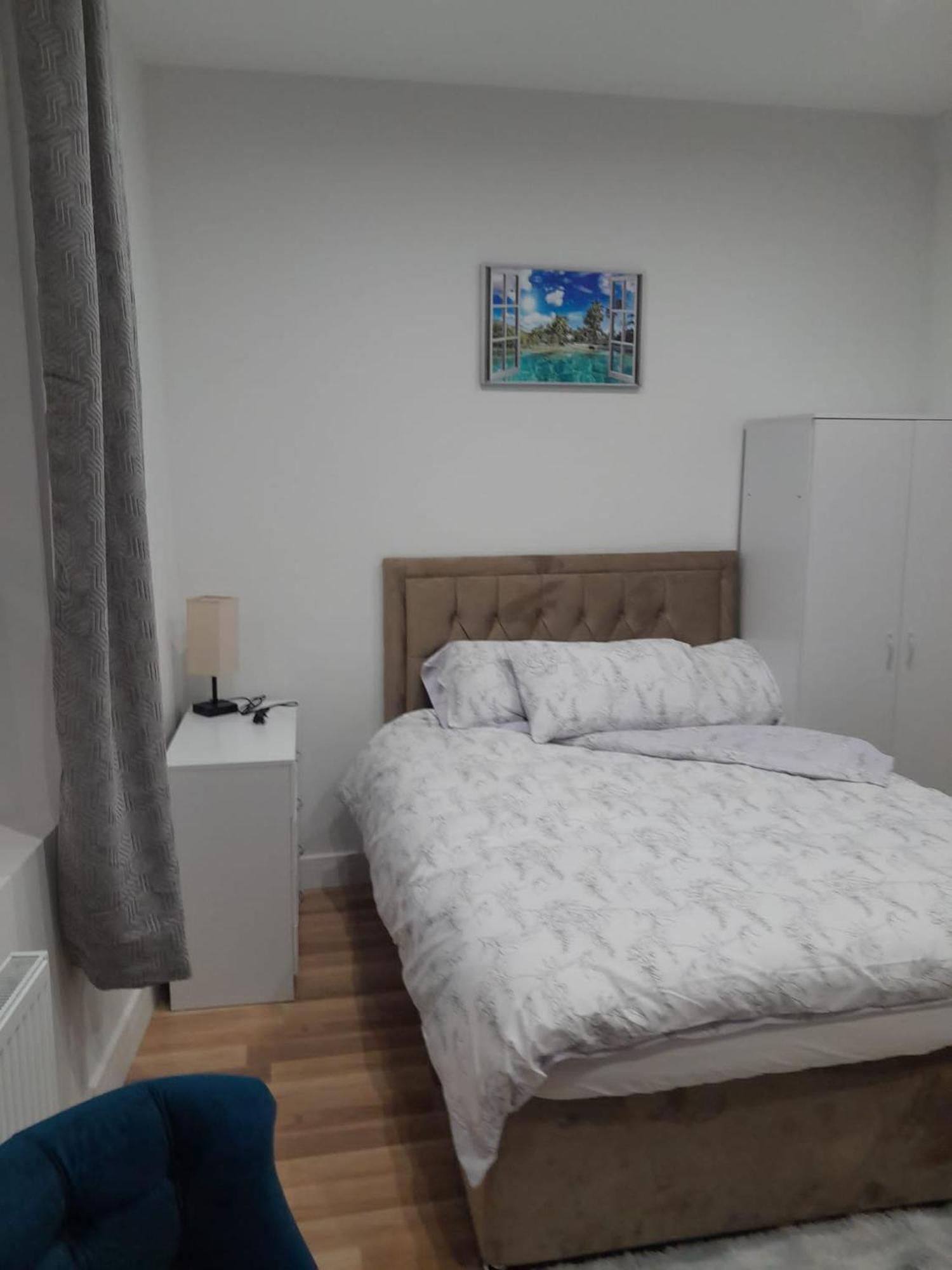 The Grande Residence - Close To Central London & Next To Northfield Tube Station Hanwell エクステリア 写真
