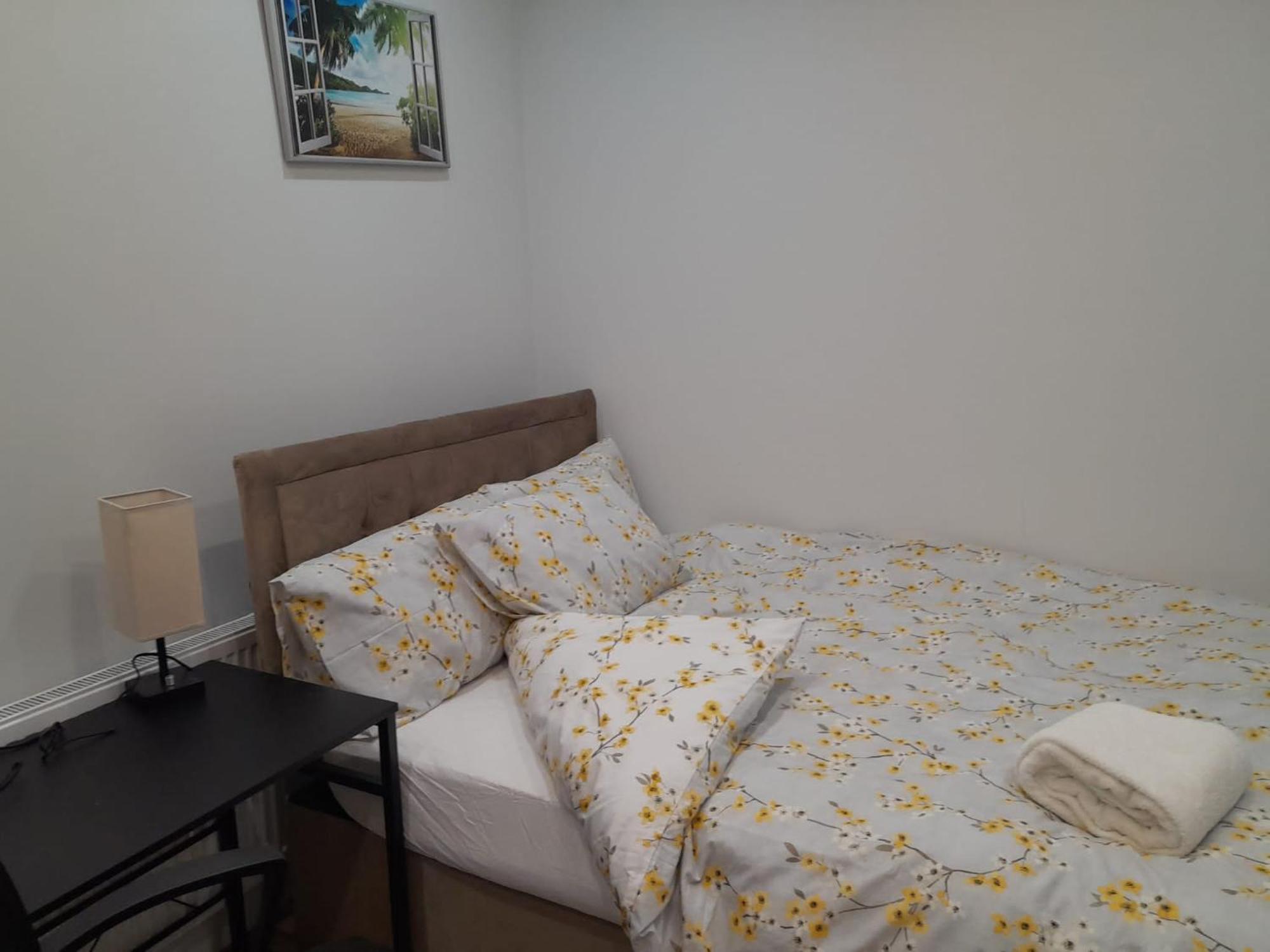The Grande Residence - Close To Central London & Next To Northfield Tube Station Hanwell エクステリア 写真
